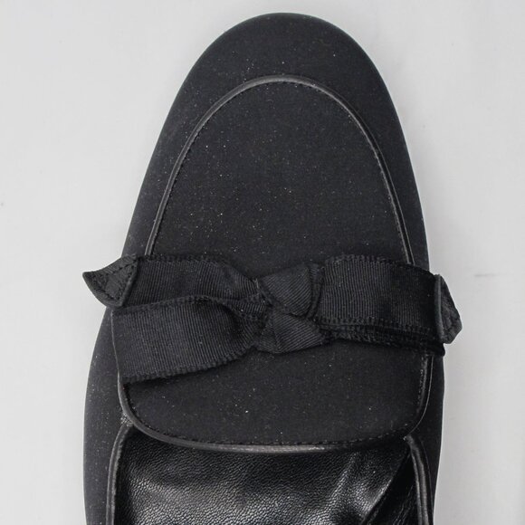 Salvatore Ferragamo black fabric slide, patent leather heel, bow detail in 8.5AA - Picture 2 of 6